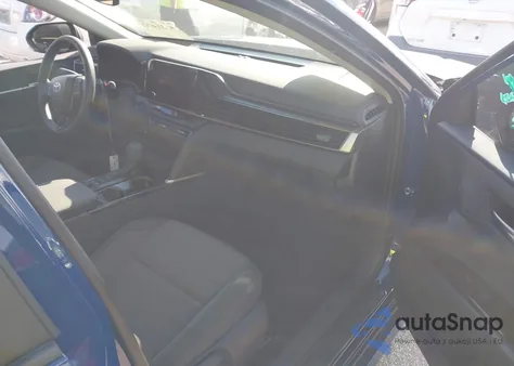 2025 Toyota Camry Le from USA, damaged, VIN 4T1DAACK2SU197780